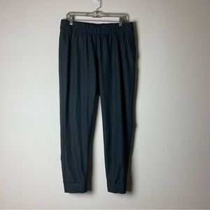 Nike Dri fit womens gray UV victory gingham joggers L